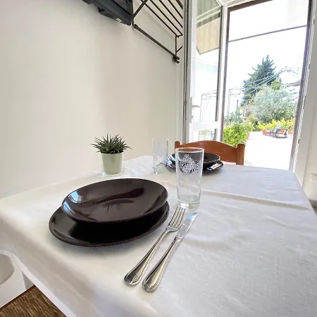 Fellini Bed and Breakfast