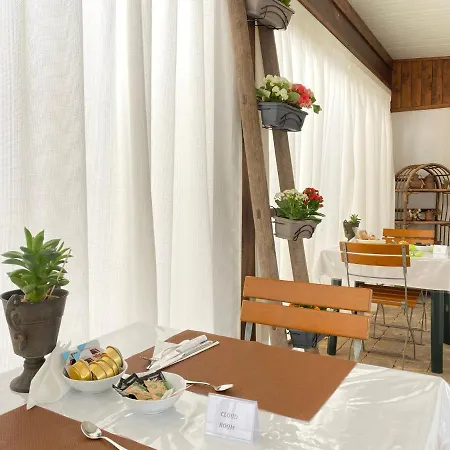 Fellini Bed and Breakfast