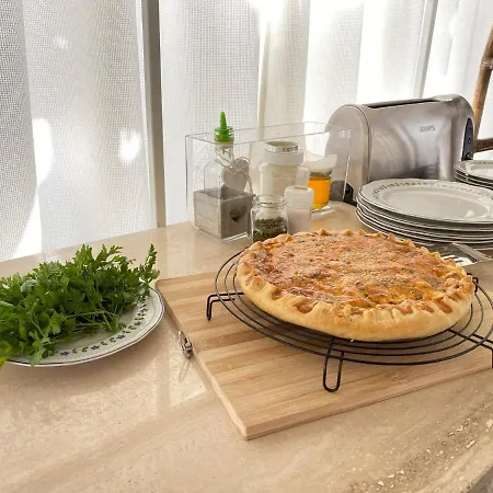 Bed and Breakfast Fellini 3*