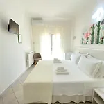 Couette-café Fellini 3*